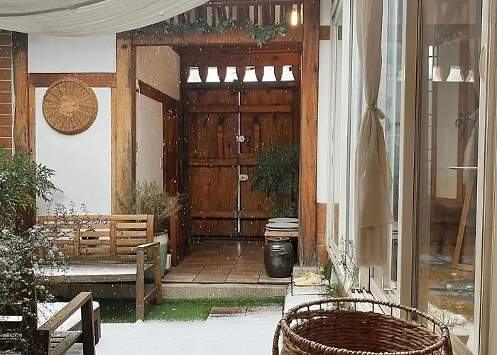 Gasthof Seoulstory Hanok Seoul