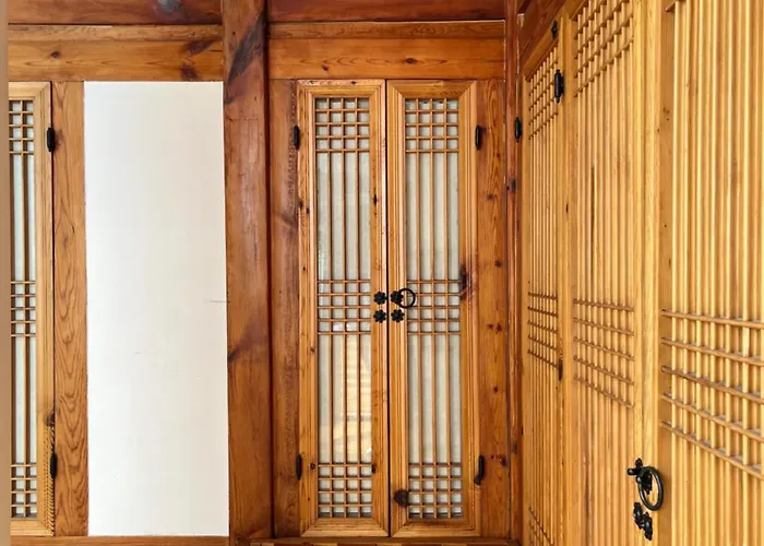 Seoulstory Hanok 4*