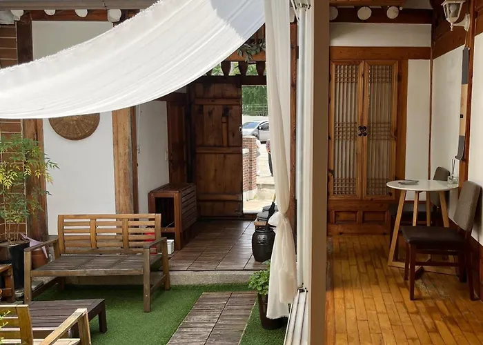 Seoulstory Hanok Gasthof 4*